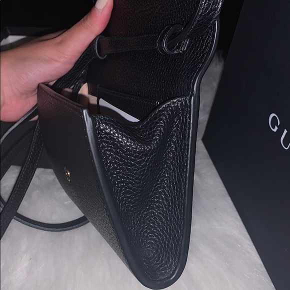 “Blind for Love” Gucci crossbody - Picture 7 of 9